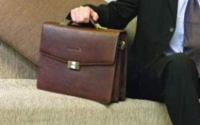 المعاني يعيد الزيودي لإدارة بيت الشعر