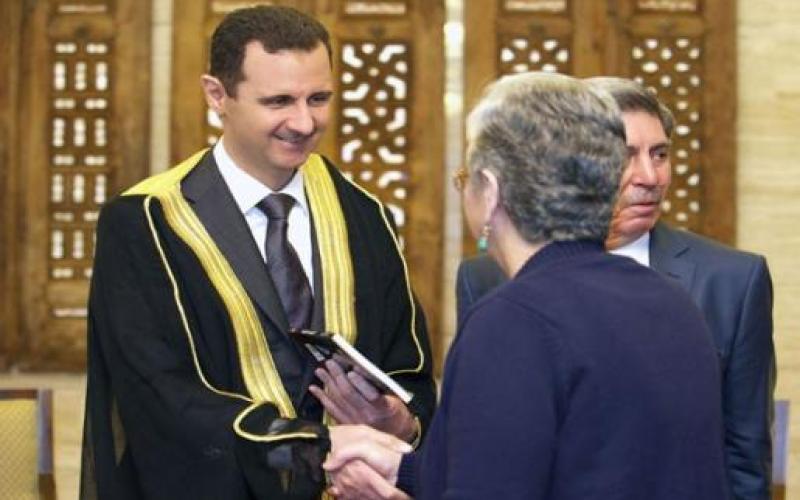 خريس يدافع عن حقه في التعبير ومحامون يطالبون بمعاقبته 