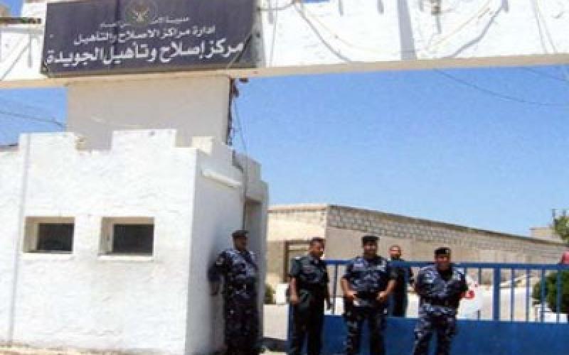 قانونيون يجددون دعوة "إنصاف الموقوفين بمحاكمات عادلة"