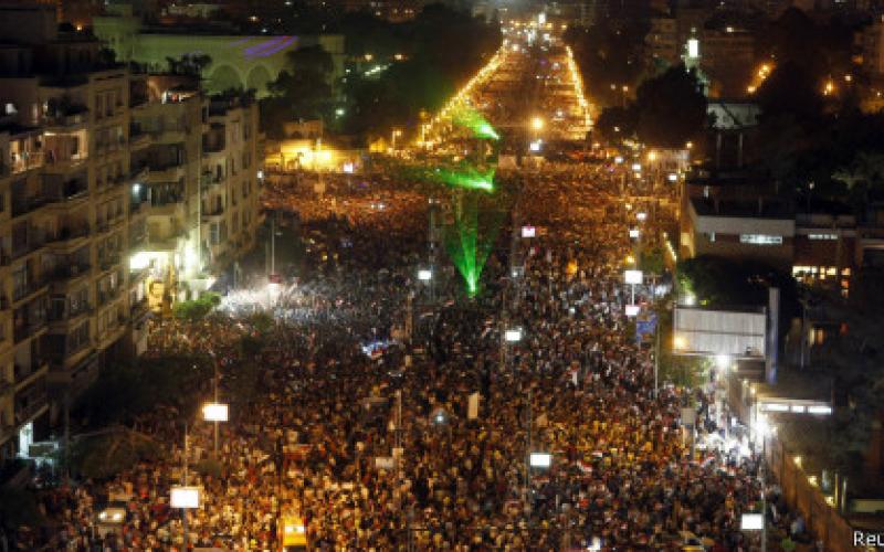 الرئاسة المصرية ترفض إنذار الجيش وتقول إن بيانه قد "يربك المشهد الوطني"