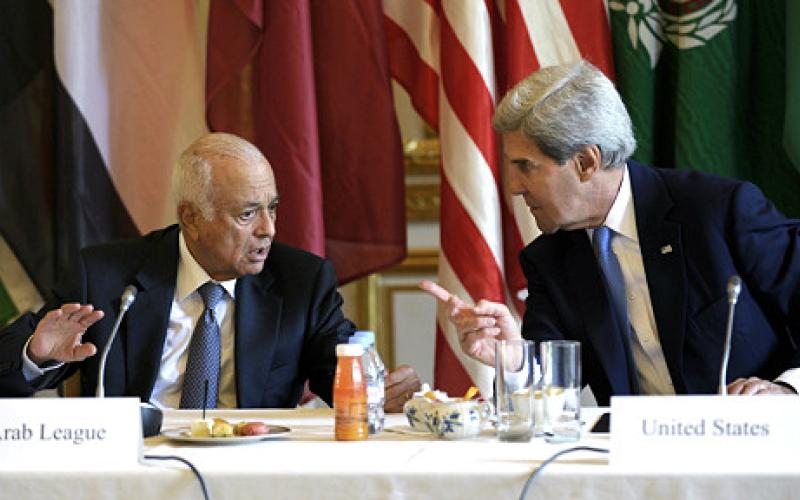 الأزمة السورية: كيري يسعى لحشد الدعم العربي لتوجيه ضربة عسكرية لدمشق