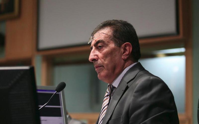 الطراونة رئيساً لمجلس النواب بعد تنازل الدغمي (فيديو)