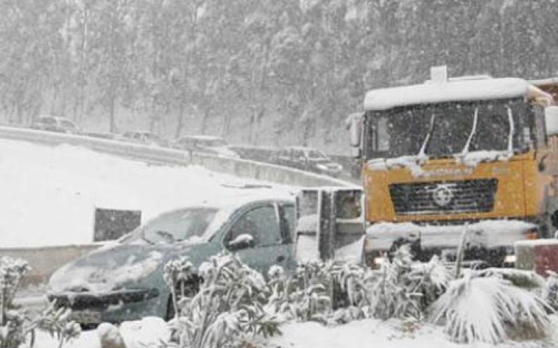 المنخفض الجوي يرفع كلف الخدمات على المواطنين