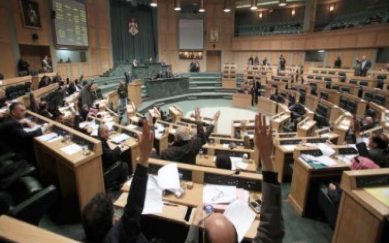 مذكرة نيابية تضامنا مع الأسرى.. وأخرى تطالب بدعم المستأجرين