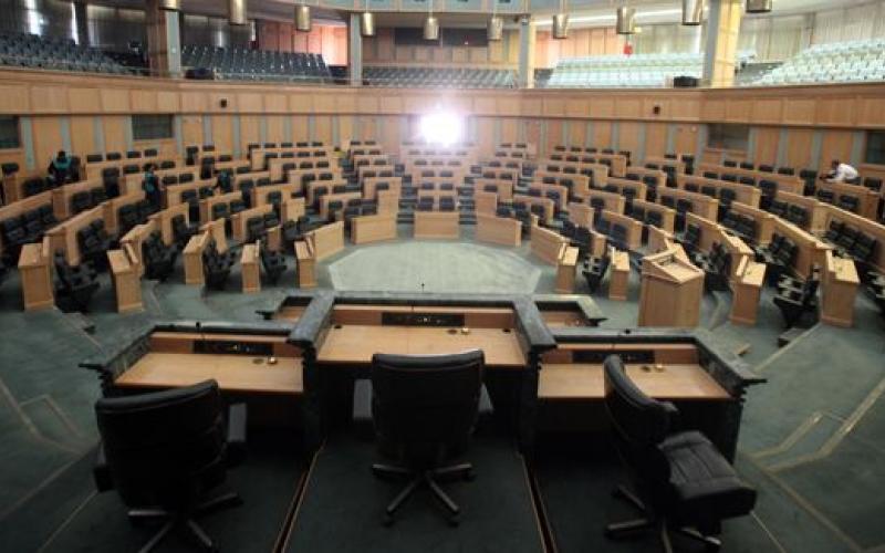 النواب يقر "المرئي والمسموع" بلا نصاب