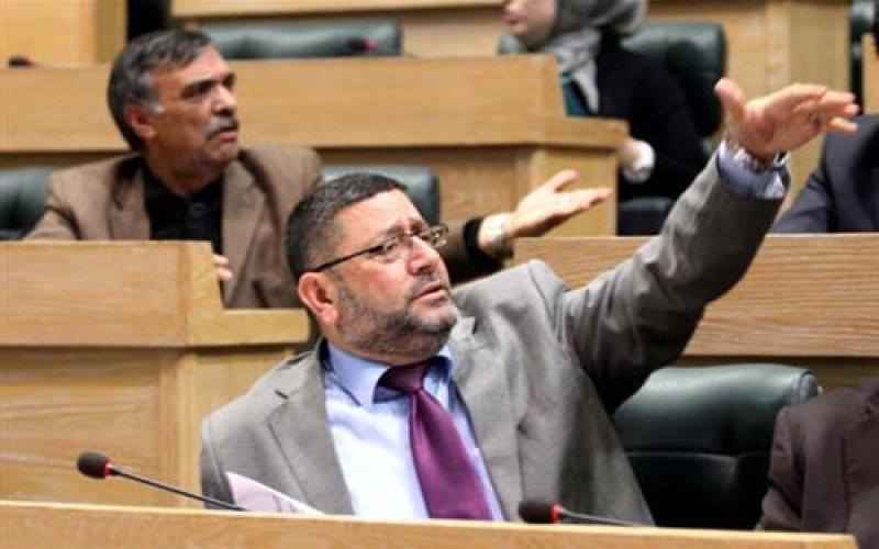 انسحاب 5 نواب من لجنة التوجيه