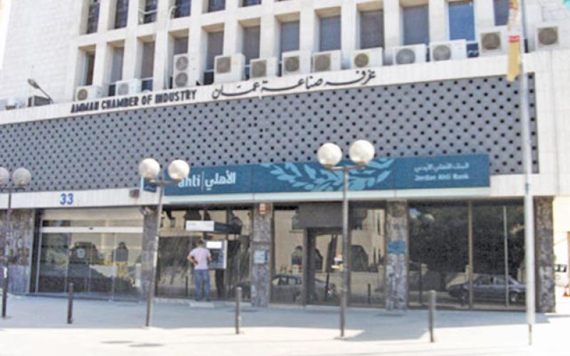 انخفاض صادرات صناعة عمان خلال النصف الأول من 2016