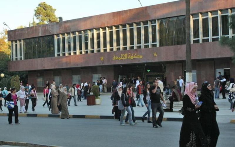 قبول الطلبة الحاصلين على 65% فما فوق في الجامعات