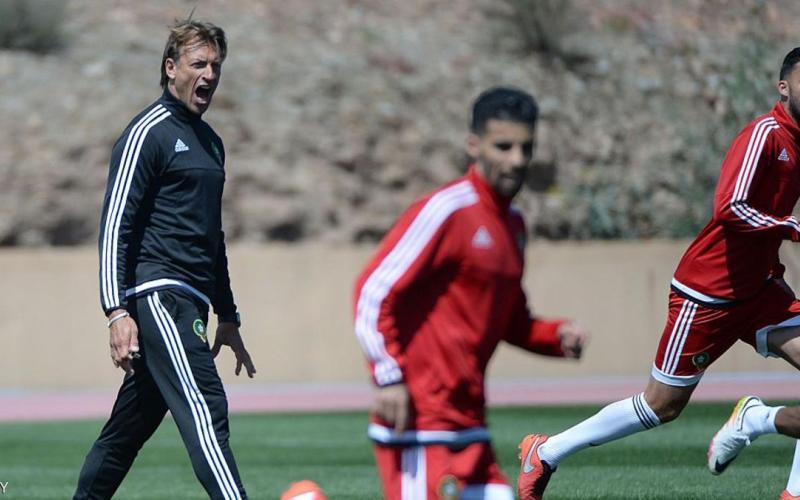 مهدي بنعطية يقود "أسود الأطلس" في أمم أفريقيا