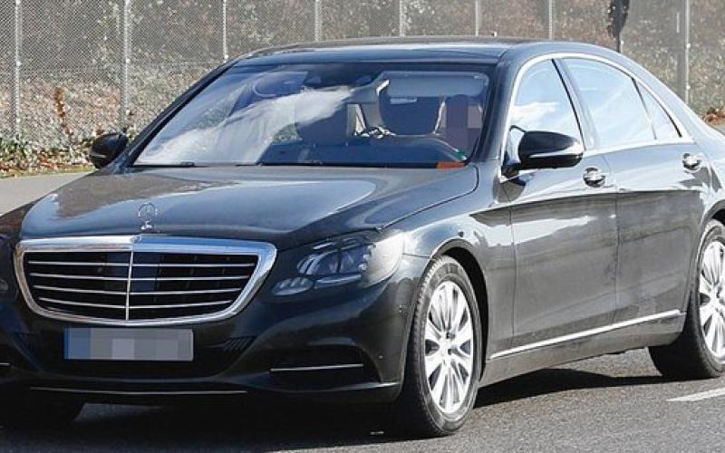 سحب مليون سيارة مرسيدس بسبب خطر الاحتراق