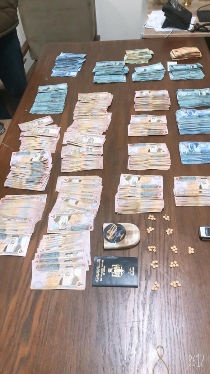 لصاً سرق 40 ألف