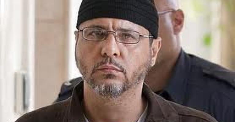 تعرض الأسير عبد الله البرغوثي للضرب