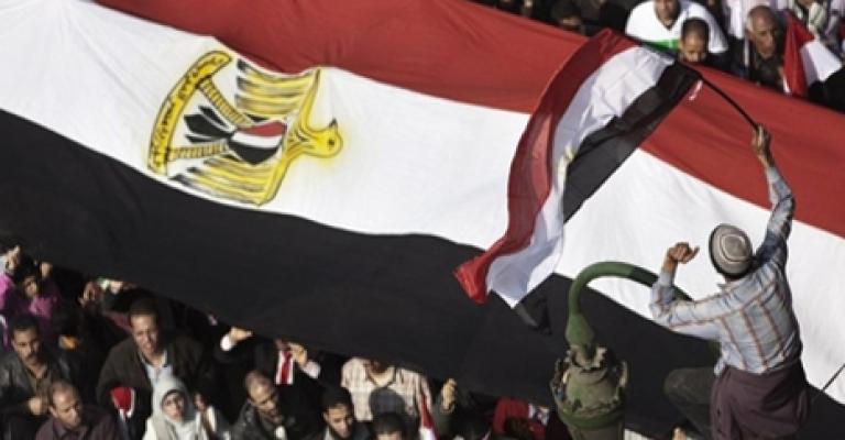 مصر: ثلاثة قتلى باشتباكات بين مؤيدي ومعارضي مرسي