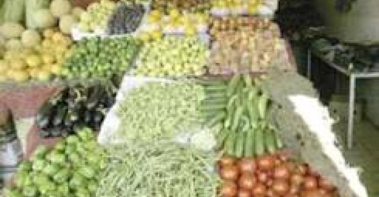 تخفيض تأشيرات السعودية للشاحنات تثير تخوفات مصدري الخضار