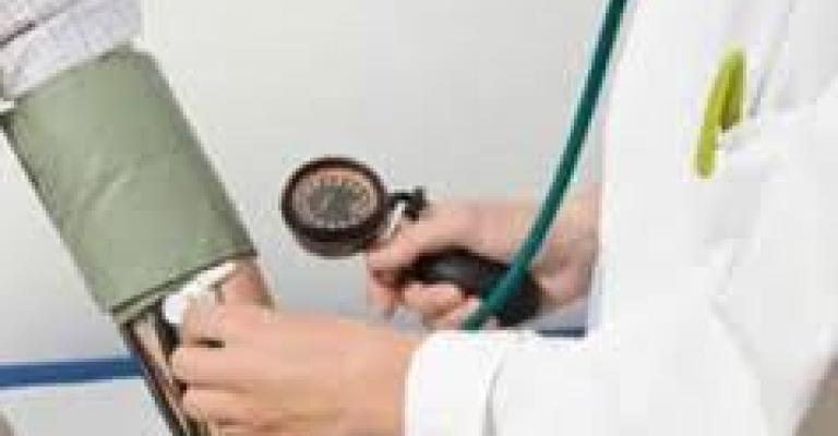 صندوق لعلاج الفقراء: مبادرة لتغطية عجز التأمين الصحي