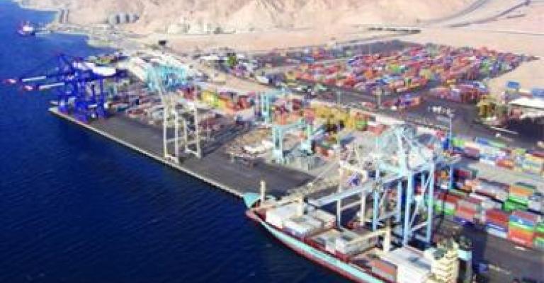 القضاة :زيادة عدد موظفي الميناء وايجاد ساحات للحاويات الفارغة