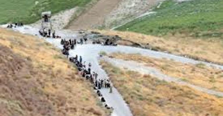 تراجع تدفق اللاجئين السوريين إلى الأردن