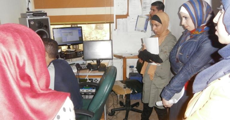 راديو البلد بالتعاون مع اليونسكو يدرب 8 مواطنين صحفيين على تغطية البلديات