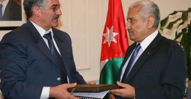 النسور: لا يوجد في الأردن موقوف رأي وتعبير