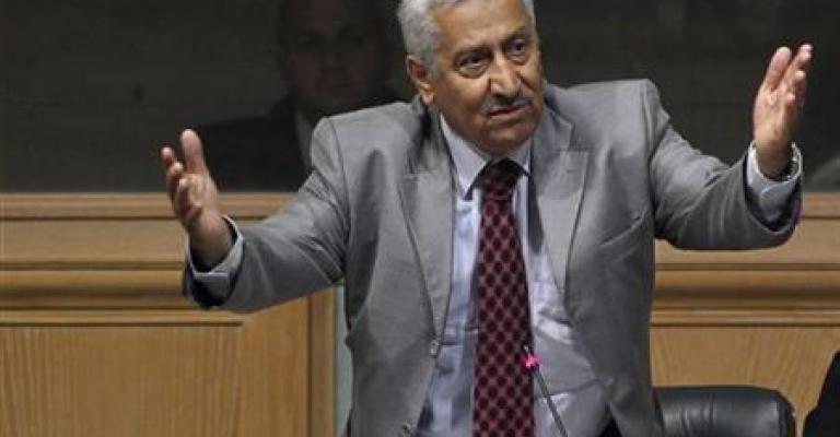 النسور: كنت أدفع البعض دفعا لاتخاذ القرار