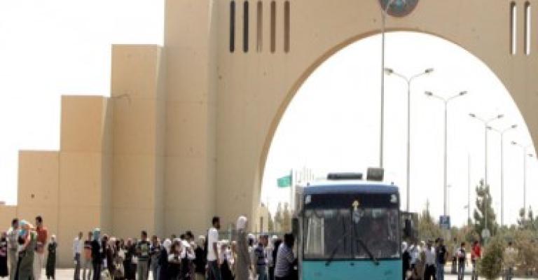 جمع تواقيع في "آل البيت" لحل أزمة المواصلات