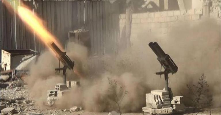 جيش الإسلام يقول أنه قصف دمشق بعشرات الصواريخ