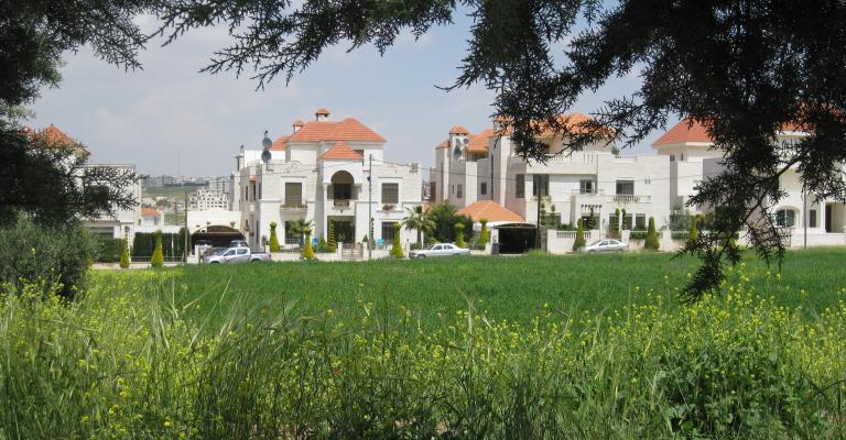 عمان في المرتبة الأولى بمساحة الأبنية المرخصة