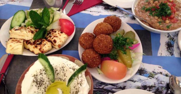 إعلان قائمة الوجبات الشعبية المعفاة من الضريبة