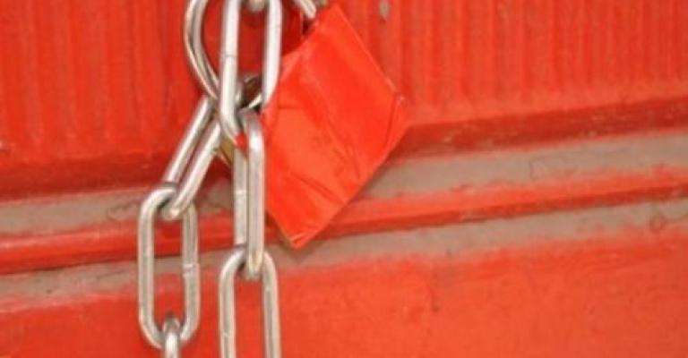 البيئة: إغلاق 25 منشأة صناعية