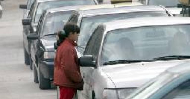 13حملة يوميا لمكافحة التسول 13حملة يوميا لمكافحة التسول