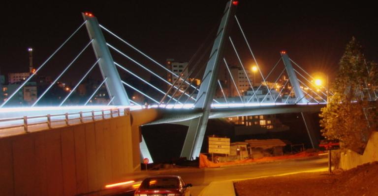 تغيير اسم جسر "عمان" المعلق إلى "كمال الشاعر"