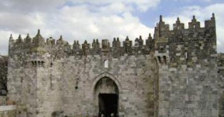 مشروع إسرائيلي لشق فتحة بسور القدس القديمة لطريق جديد