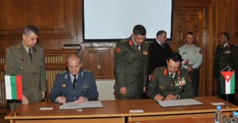 اتفاقية تعاون بين الأردن وبلغاريا في المجال الدفاعي