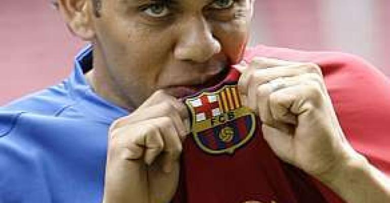 Man City to offer USD48m for Barcelona's  Alves