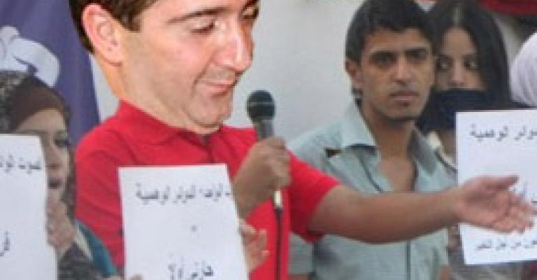 الرفاعي ينظم قصيدته الانتخابية: لا تقاطع! 