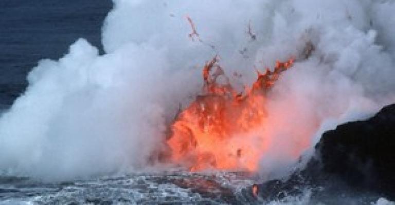 قلب فتاة بين الماء والنار 