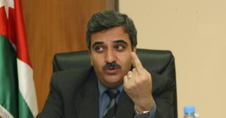 المالية تمدد العمل بالإعفاءات الممنوحة للقطاع العقاري 3 شهور