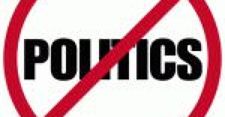 لن أكتب في السياسة بعد الآن