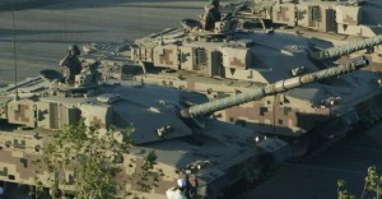 حول درع الوطن