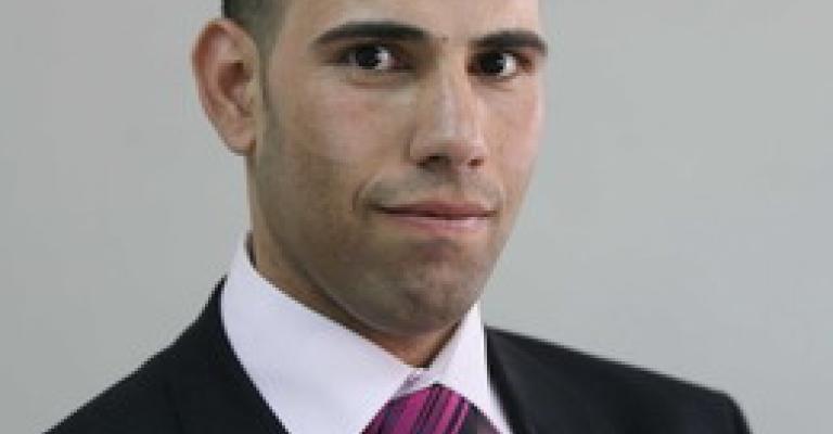 العبادي يسجل دعوى قضائية على مدير تحرير في الرأي