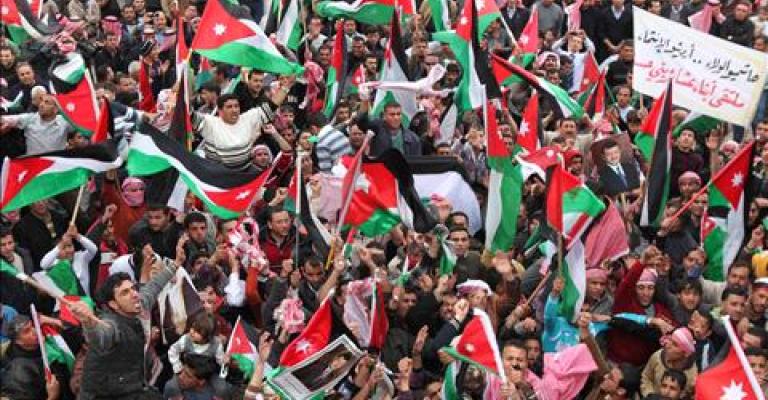 من الشمال إلى الجنوب... مسيرات تطالب بالإصلاح الجمعة 