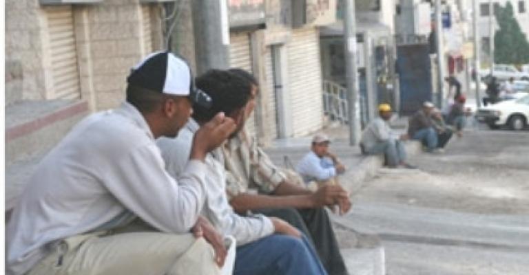 دعوة الأجانب للاستفادة من العفو العام