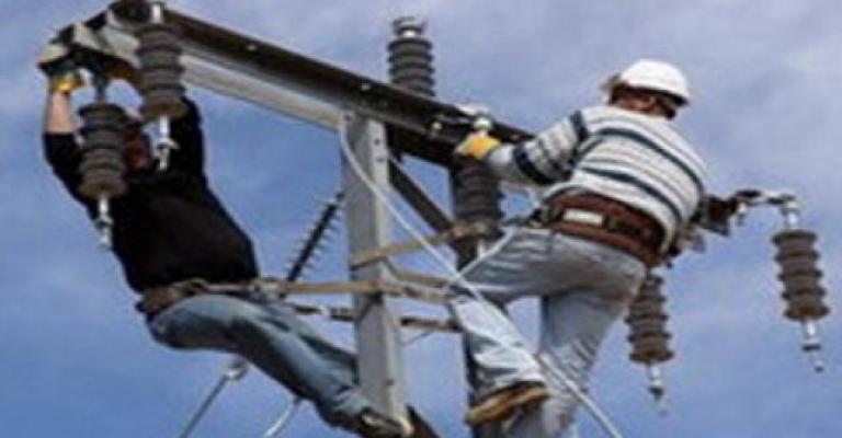 عمال الكوابل في إضراب مفتوح عن العمل