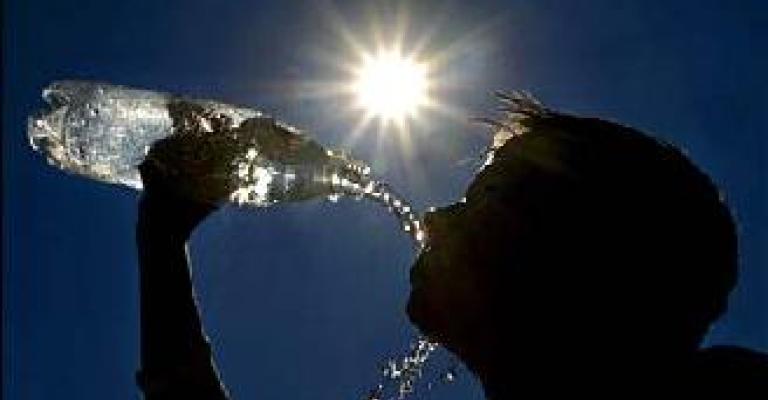 المملكة تحت تأثير موجة حر المملكة تحت تأثير موجة حر