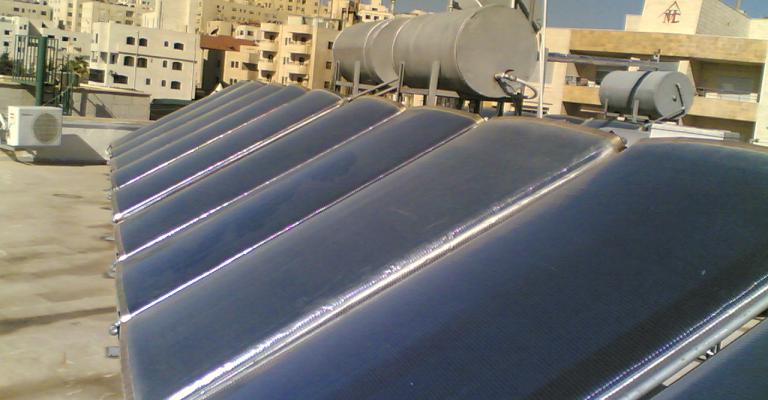 الأردنيون يرفضون شراء الشمس مجانا