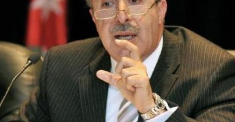 الكباريتي: الملكة أخر من يهمس في أذن الملك الكباريتي: الملكة أخر من يهمس في أذن الملك