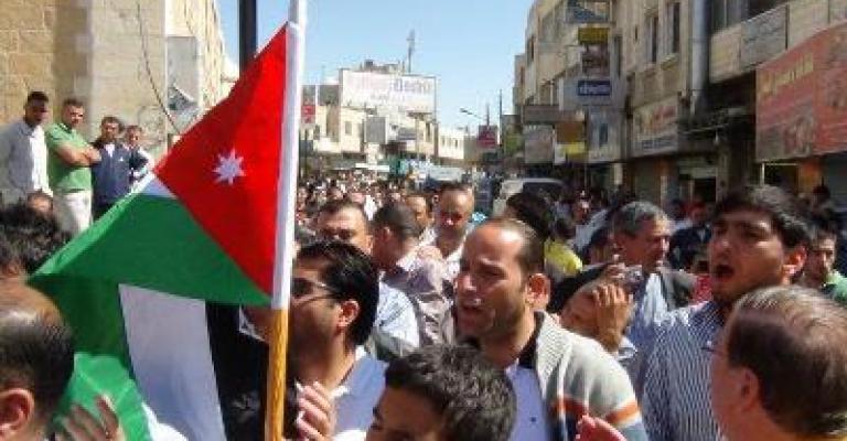 مسيرات جمعة “حقوق الوطن والمواطن” في الكرك والطفيلة وتعليقها في السلط ومعان