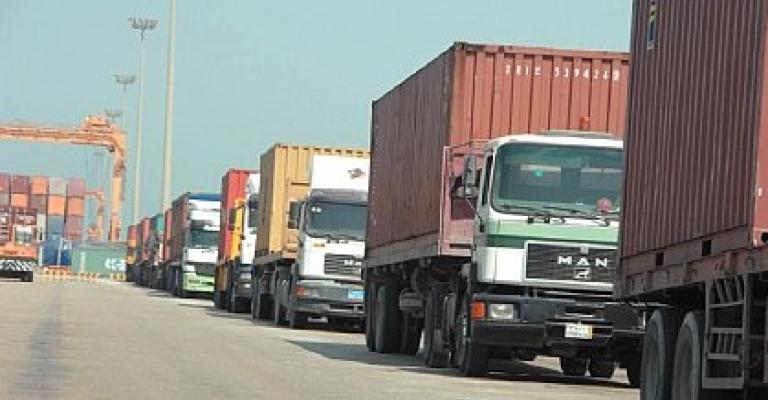 العراق يفتح خط ترانزيت للشاحنات الاردنية خلال شهر 