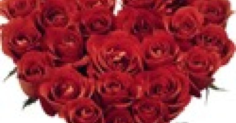 عيد الحب الأول في زمن الحرية والثورة.. ما زلنا نحتاج لورود أكثر 