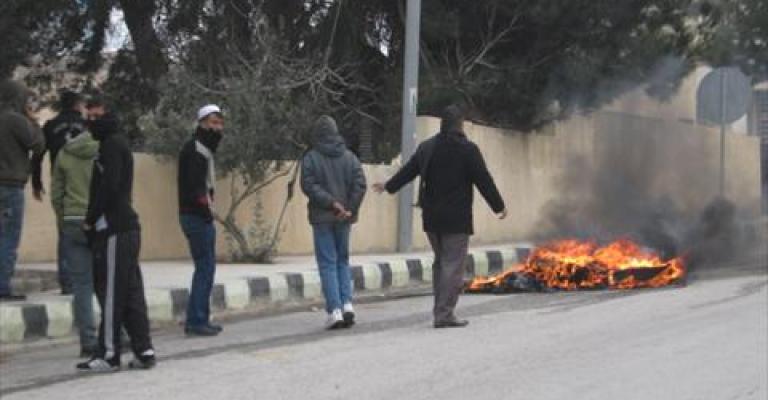 اعتقال ثلاثة ناشطين في حراك الطفيلة واعتصام تضامني أمام الرئاسة
